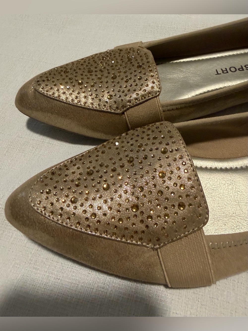 Anne Klein sport Metallic Gold Pointed Toe Loafers Sz 9.5 formal party church - Picture 3 of 10